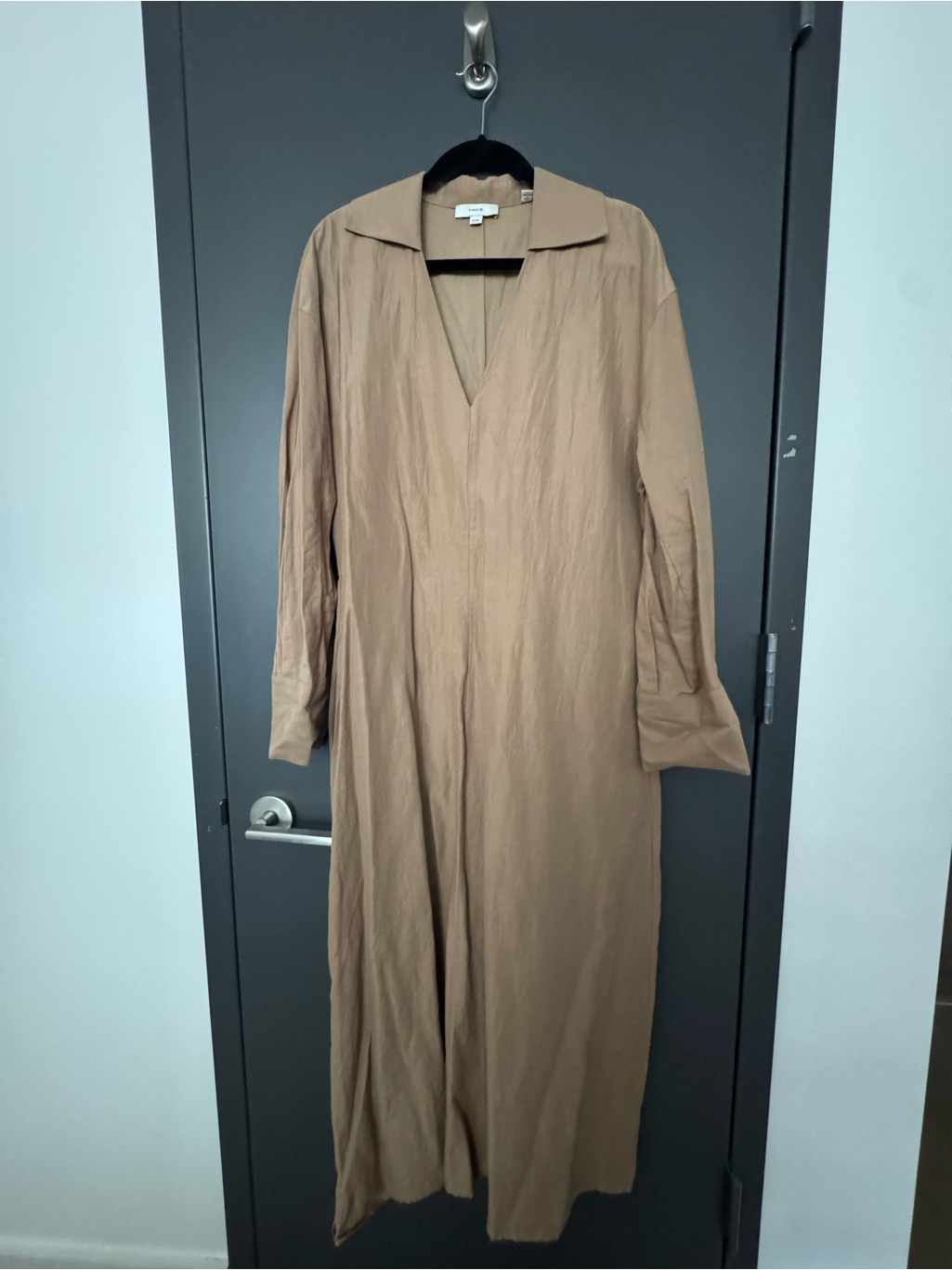 Vince Long Sleeve V-Neck Maxi Dress In Tan